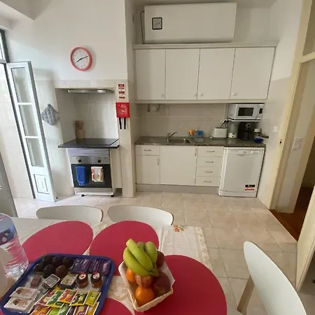 Pedro Surf Shelter * 리스본